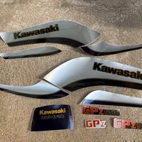 Adesivi compatibili con moto GPZ 550 1983