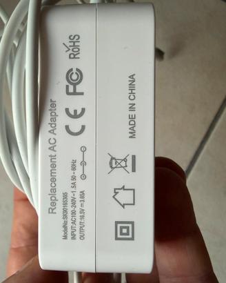 Carica batteria per pc