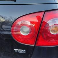 Fanale post dx int VOLKSWAGEN GOLF 5 del 2005