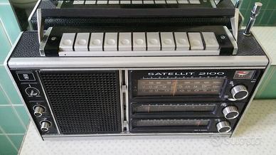 Radio Grundig Satellit 2100