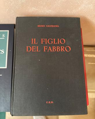 Lotto libri e cimeli fascismo
