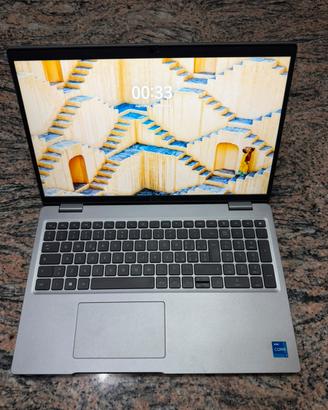 Pc portatile DELL i7 precision 3561