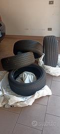 Firestone Roadhawk 205 45 R17 88W con 4.000km