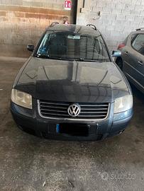 Ricambi usati volkswagen passat sw 1.9 diesel AWX
