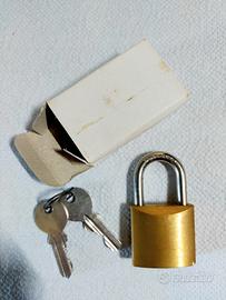 Carabinieri lucchetto regolamentare anni 80