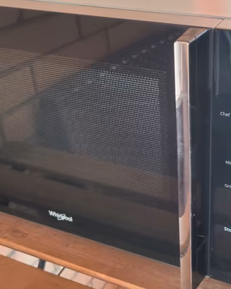 forno a microonde Whirlpool non scalda 