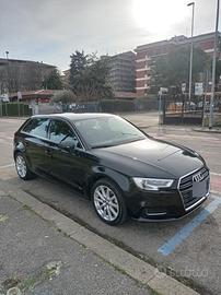 Audi A3 1.6 TDI Business S tronic