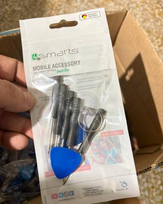 Stock kit cacciaviti riparazione smartphone