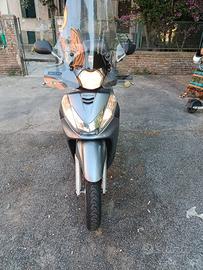 scooter Honda SH 300