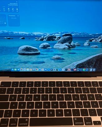 MacBook Air M2 2022 8GB 512GB SSD, batteria 94%