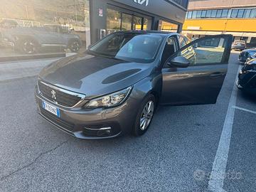 Peugeot 308 sw Autocarro 