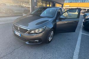 Peugeot 308 sw Autocarro 