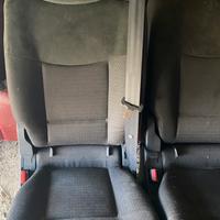 3 sedili Isofix