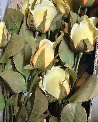 Fiori finti per casa o giardino