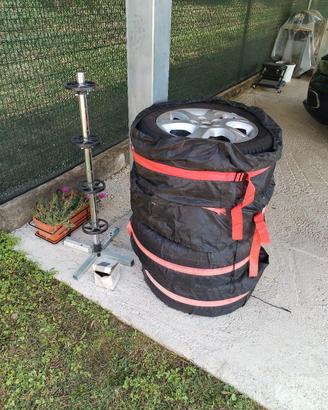 4 cerchi un lega con gomme nuove per Ford focus 