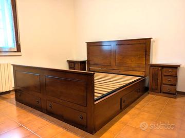 Letto Matrimoniale in Noce Massello con 4 Cassetti