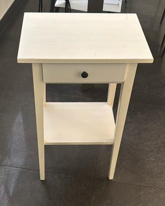 Comodino ikea HEMNES