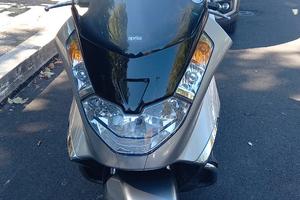 Moto Scooter