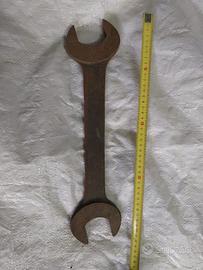 Grossa chiave inglese 46/50