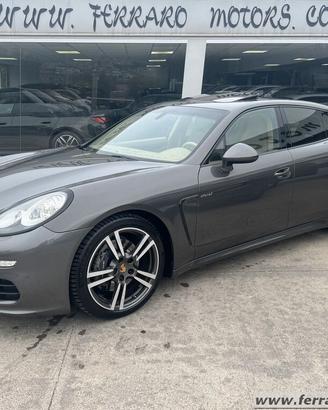Porsche Panamera 3.0 Diesel Edition A SOLI 289 EUR