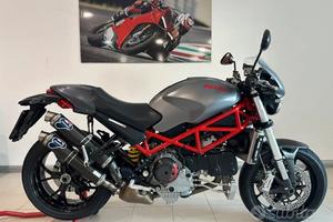 Ducati mostrer s4r