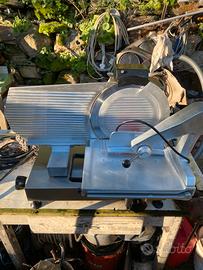 Affettatrice professionale usata