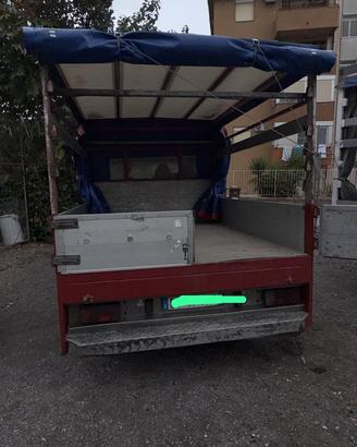 VEICOLO LAVORATIVO