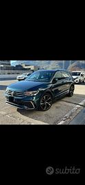 VW TIGUAN 2.0tdi R-line 4motion DSG
