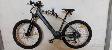 Bici assistita semi nuova