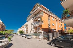 2 LOCALI A ROMA
