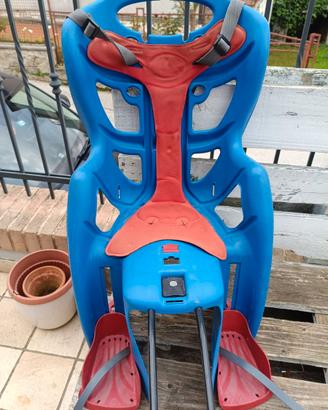 seggiolino posteriore per bambino