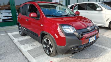 Fiat Panda Cross 1.0 FireFly S&S Hybrid 2025