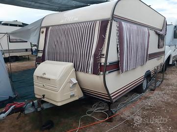Roulotte LMC 450