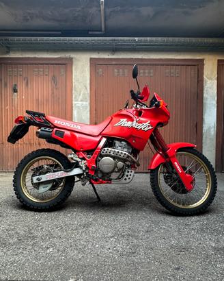 Honda Dominator 650
