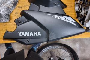 Puntale Yamaha MT-09 2021-2026