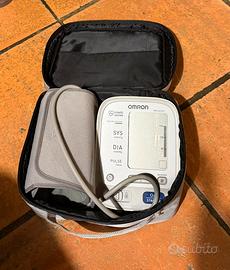 misuratore pressione automatico  OMRON M6 Comfort