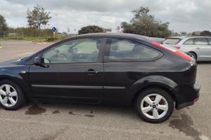 Ford Focus Coupé, bollo pagato per un anno