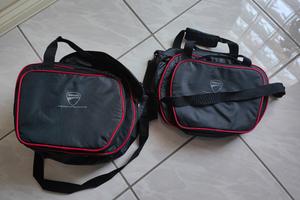 Borse interne Multistrada V4
