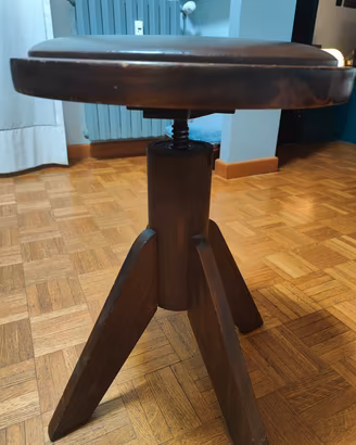 sgabello per pianoforte