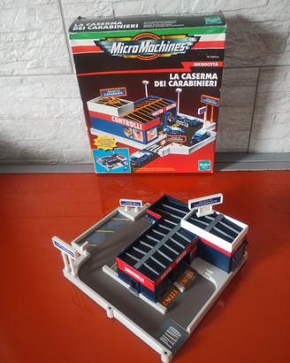 Micro Machine La Caserma dei Carabinieri 