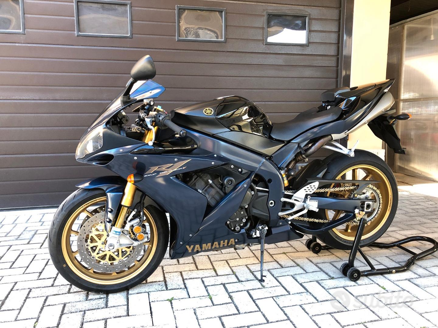 Yamaha YZF R1 2006 Moto e Scooter In vendita a Fermo
