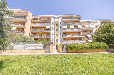 3 LOCALI A POMEZIA