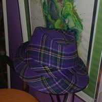 cappello trilby scozzese viola.