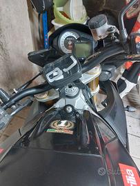 Aprilia  tuono v4 r