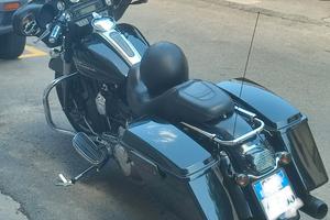 HARLEY DAVIDSON 1400 CROMATA & BLACK