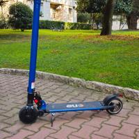 Monopattino elettrico pieghevole