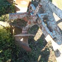 Aratro tre/ quadrivomere