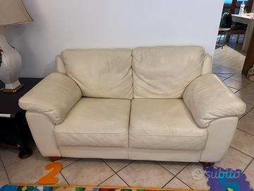 Coppia divani in pelle