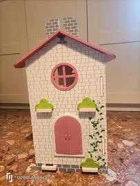 casa delle bambole, gioco per bambini in legno