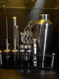 Set cocktail professionale in acciaio con supporto